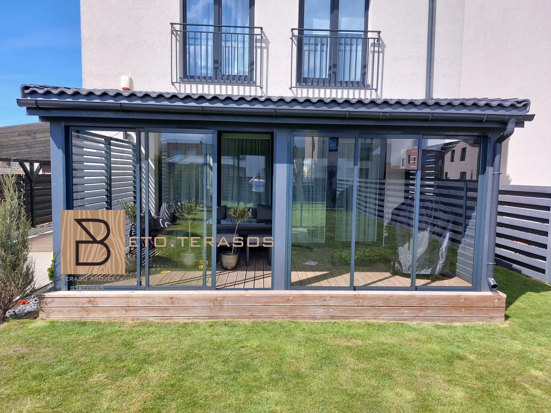 Terasų stiklinimo pavyzdys