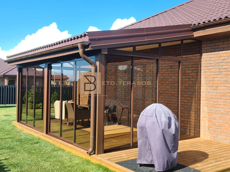 Terasų stiklinimo pavyzdys