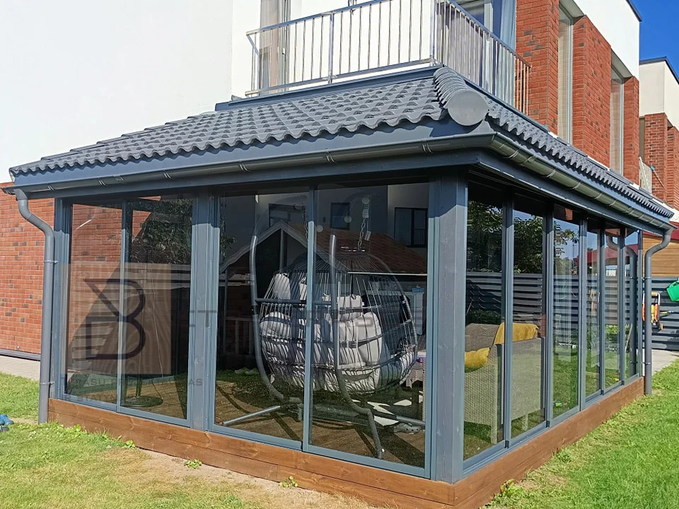 Terasų stiklinimo pavyzdys