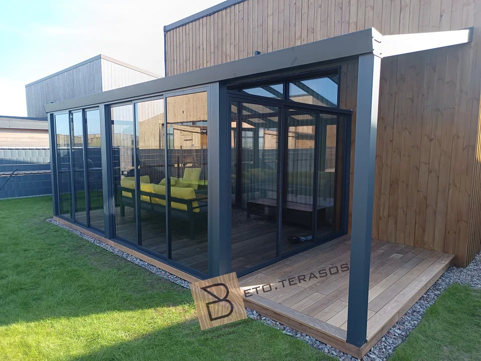Terasų stiklinimo pavyzdys