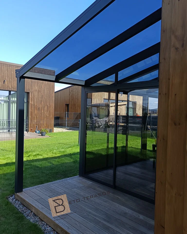 Terasų stiklinimo pavyzdys