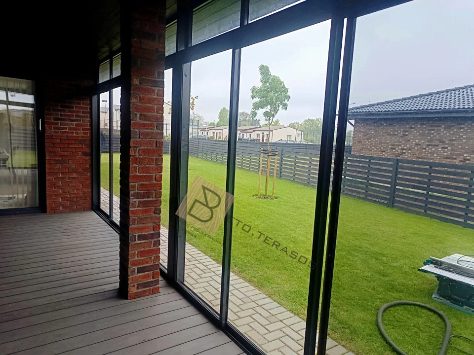 Terasų stiklinimo pavyzdys