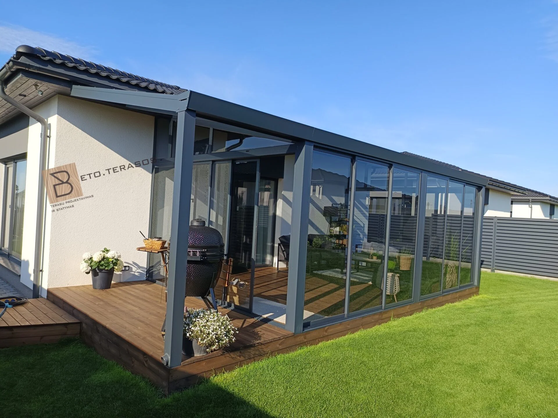 Terasų stiklinimo pavyzdys