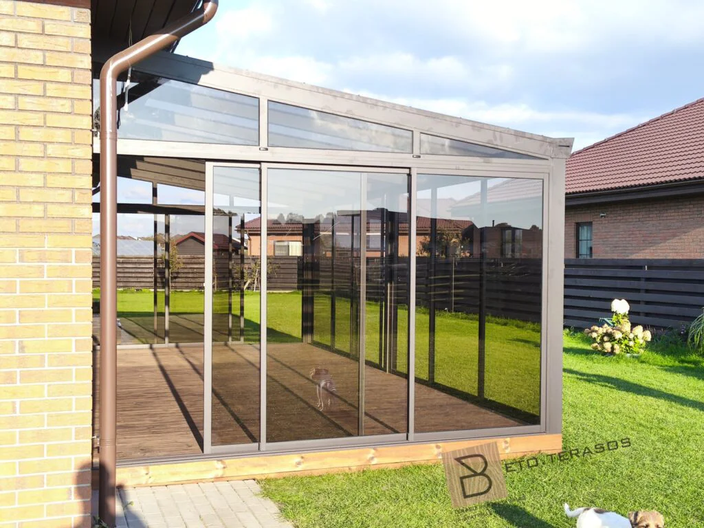 Terasų stikTerasu stiklinimas Kretingoje