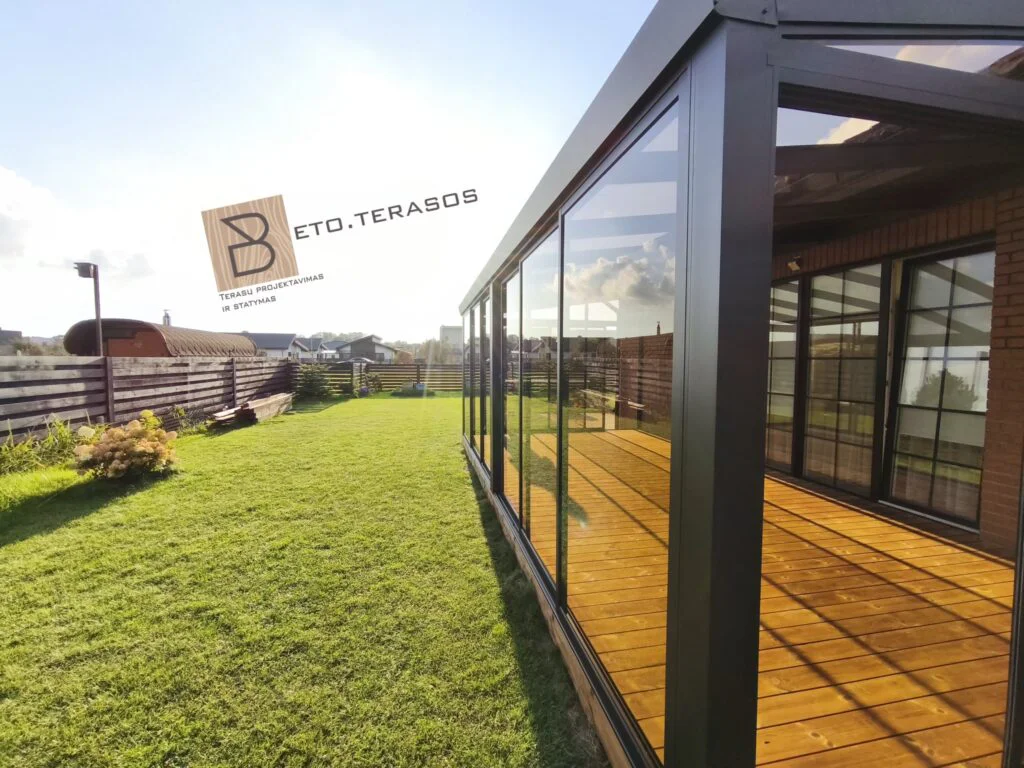 Stiklinės terasos kaina 2026.