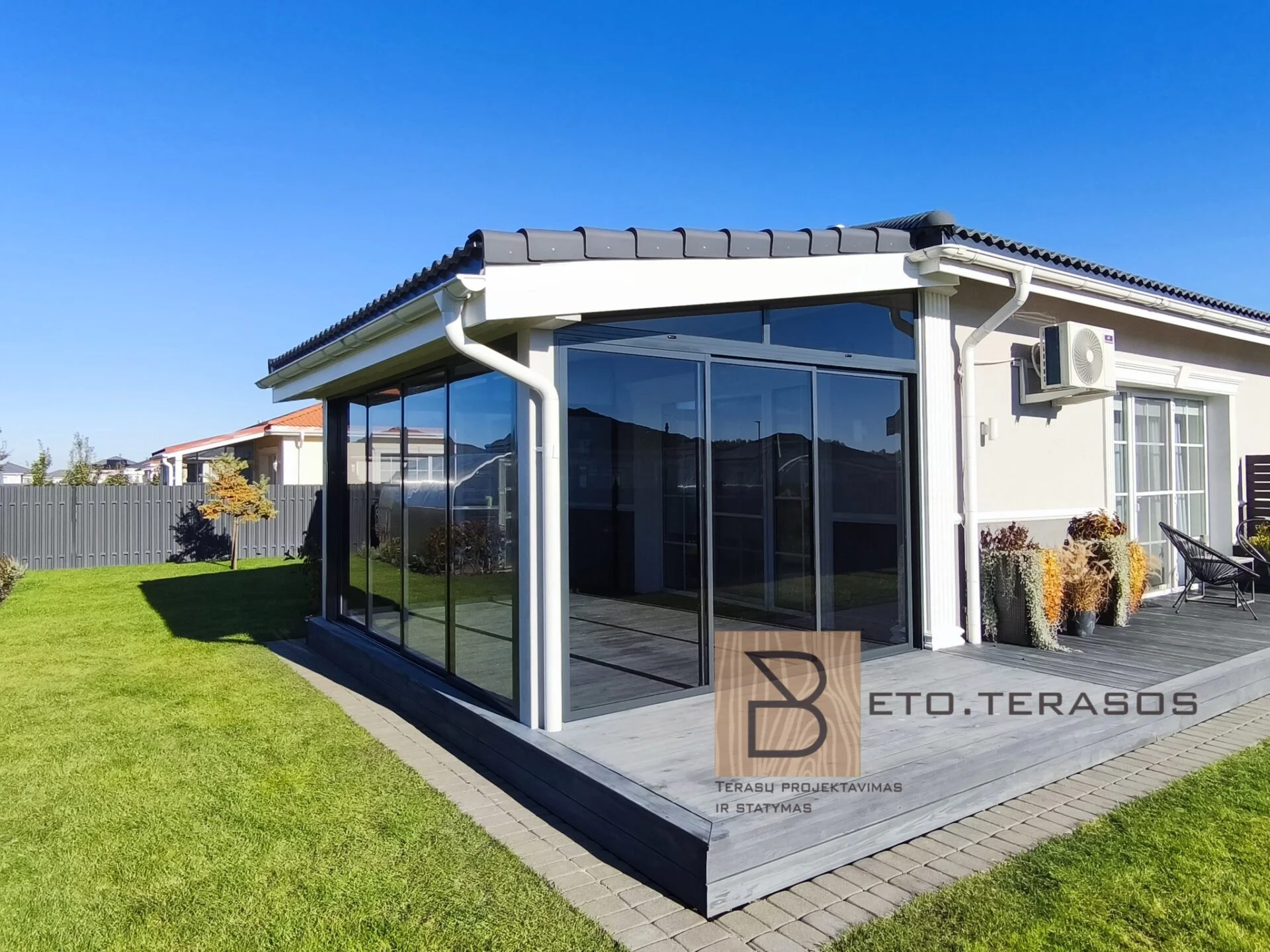 Terasų stiklinimo pavyzdys